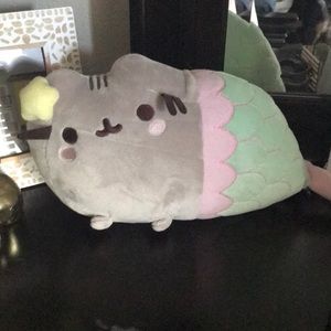 Pusheen Mermaid Plushie